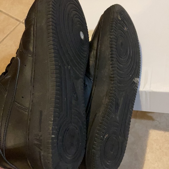 Nike air force shoes, black, size: UK 4.5 US7 - Picture 5 of 5